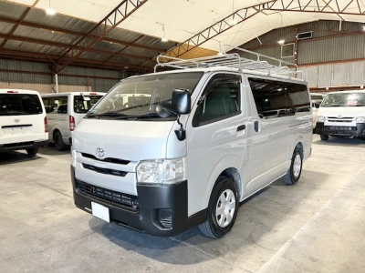 2018 Toyota Hiace 4WD * FREE ROOF RACK * 