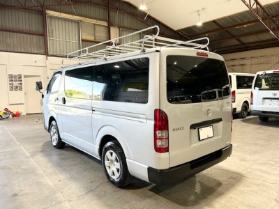 2018 Toyota Hiace 4WD * FREE ROOF RACK * $500 DISCOUNTED FOR FUEL (1 WEEK ONLY)