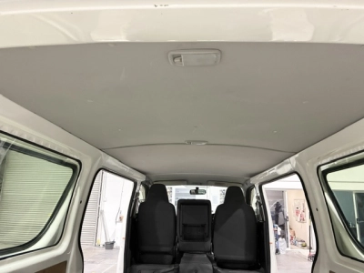 2017 Toyota Hiace ** 3L** =2wd= MID YEAR SUPER SALE