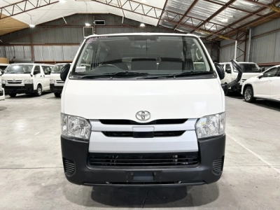 2018 Toyota Hiace =2WD= Free Mag Wheels $1000 DISCOUNTED for Fuel