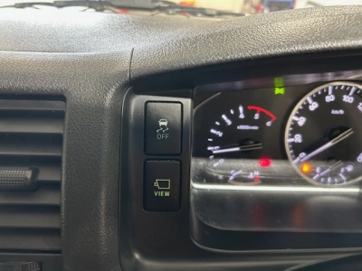 2022 Toyota Hiace Facelift = 4X4 = 6 Seaters