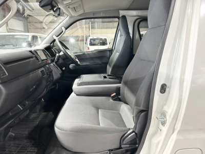 2020 Toyota Hiace =4X4= Facelift Model 6 SEATERS ** $1000 DISCOUNTED for Fuel