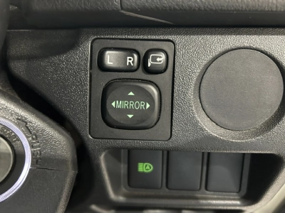 2020 Toyota Hiace =4X4= Facelift Model 6 SEATERS ** $1000 DISCOUNTED for Fuel