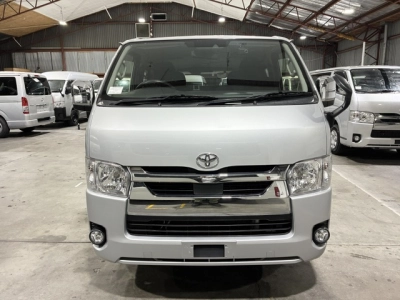 2021 Toyota Hiace 4X4 **SUPER GL** 5 SEATER!!