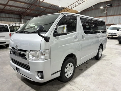2021 Toyota Hiace 4X4 **SUPER GL** 5 SEATER!!
