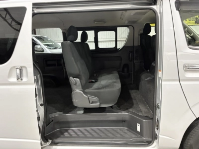 2021 Toyota Hiace 4X4 **SUPER GL** 5 SEATER!!