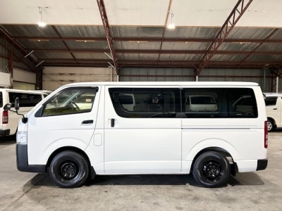 2019 Toyota Hiace DIESEL TURBO LWB ++ $4000 REDUCED ++ **TIMBER FLOOR**