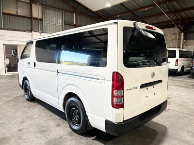 2019 Toyota Hiace DIESEL TURBO LWB ++ $4000 REDUCED ++ **TIMBER FLOOR**