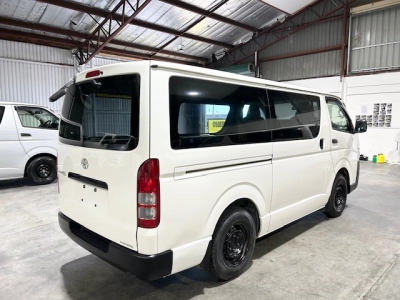 2019 Toyota Hiace DIESEL TURBO LWB ++ $4000 REDUCED ++ **TIMBER FLOOR**