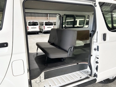 2016 Toyota Hiace 3L Diesel 4WD * NEW YEAR SALE * 
