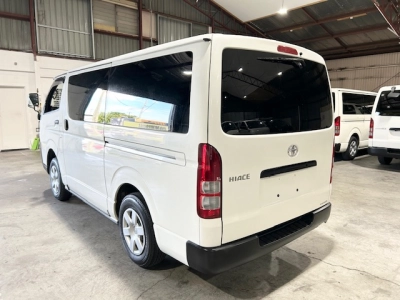 2018 Toyota Hiace +++ FULL TIME 4WD +++ FREE CAR PLAY