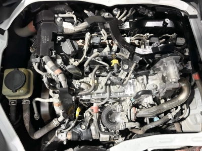 2018 Toyota Hiace +++ FULL TIME 4WD +++ FREE CAR PLAY