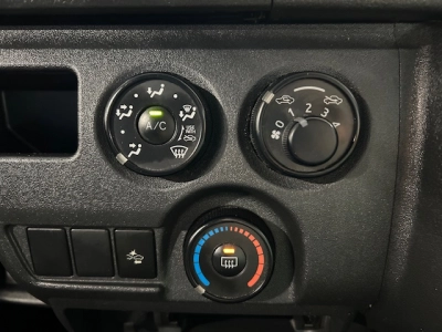 2018 Toyota Hiace +++ FULL TIME 4WD +++ FREE CAR PLAY