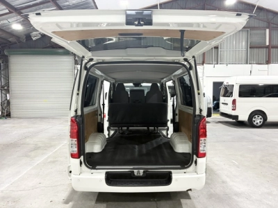 2021 Toyota Hiace =2WD= Luxury GL PACKAGE 