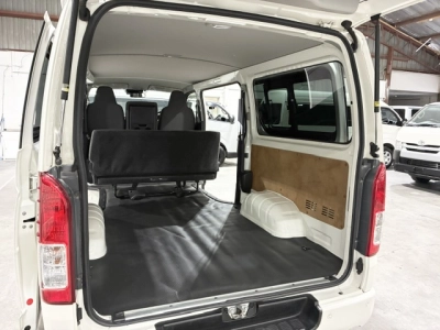 2021 Toyota Hiace =2WD= Luxury GL PACKAGE 