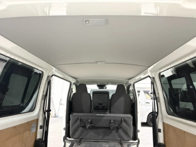2021 Toyota Hiace =2WD= Luxury GL PACKAGE 