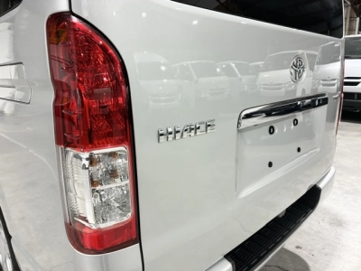 2021 Toyota Hiace FACELIFT MODEL - TOP SPEC *** SUPER GL *** 2WD FULL OPTIONS -