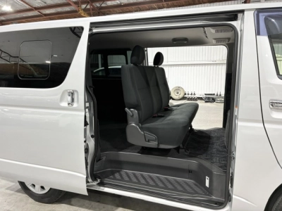 2021 Toyota Hiace FACELIFT MODEL - TOP SPEC *** SUPER GL *** 2WD FULL OPTIONS -