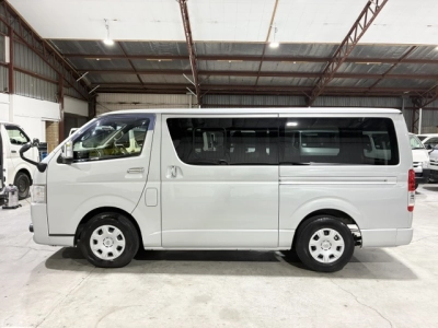 2021 Toyota Hiace FACELIFT MODEL - TOP SPEC *** SUPER GL *** 2WD FULL OPTIONS -