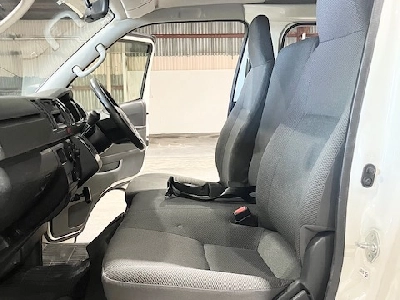2018 Toyota Hiace 2.8L Diesel Turbo *** BIG SALE _ WAS $31,995 - NOW $ 28,500***