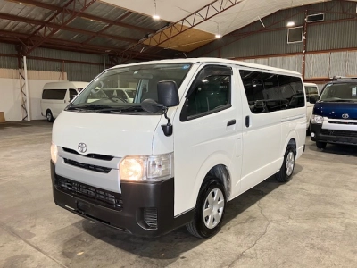 2018 Toyota Hiace 2.8L Diesel Turbo *** BIG SALE _ WAS $31,995 - NOW $ 28,500***