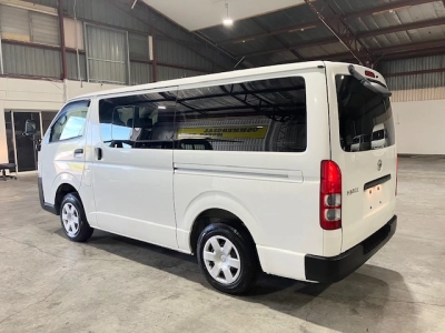 2018 Toyota Hiace 2.8L Diesel Turbo *** BIG SALE _ WAS $31,995 - NOW $ 28,500***