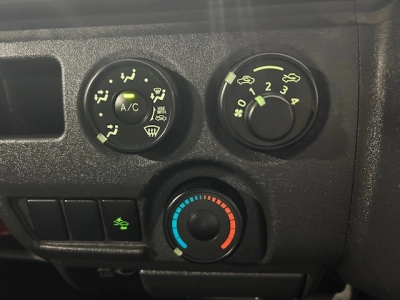 2020 Toyota Hiace Facelift Model =4X4=