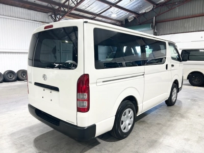 2020 Toyota Hiace Facelift Model =4X4=