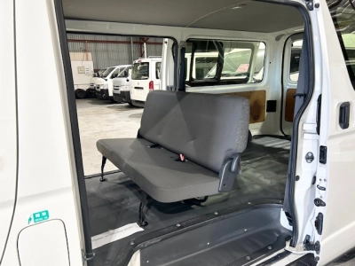 2017 Toyota Hiace 3L DIESEL 4X4 - 6 SEATERS_ $500 DISCOUNTED FOR FUEL (1 WEEK ONLY)