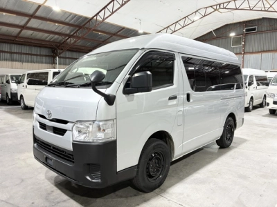 2023 FACELIFT Toyota Hiace =4X4= HIGHROOF 360 Degree Camera / 6 SEATER