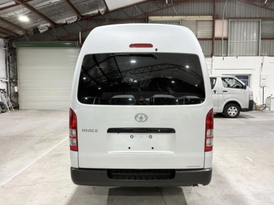 2023 FACELIFT Toyota Hiace =4X4= HIGHROOF 360 Degree Camera / 6 SEATER
