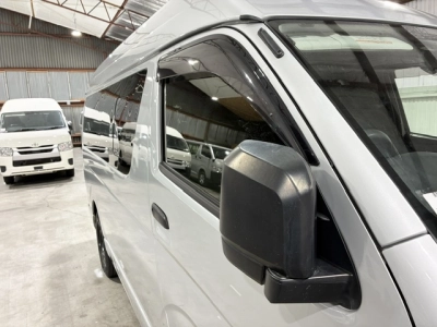 2023 FACELIFT Toyota Hiace =4X4= HIGHROOF 360 Degree Camera / 6 SEATER