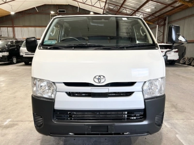 2019 Toyota Hiace 4WD - 6 Seaters - NEW YEAR SALE