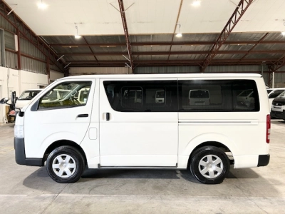 2019 Toyota Hiace 4WD - 6 Seaters - NEW YEAR SALE