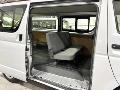 2019 Toyota Hiace =4X4= 6 Seaters ** MID YEAR SUPER SALE**
