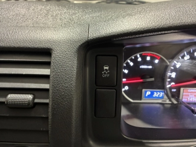 2019 Toyota Hiace =4X4= 6 Seaters ** MID YEAR SUPER SALE**