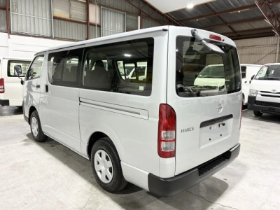 2019 Toyota Hiace =4X4= 6 Seaters ** MID YEAR SUPER SALE**