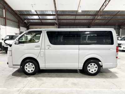 2018 Toyota Hiace **SUPER GL** 4X4 ** EOFY BIGGEST SALE NOW -- OFFER END 26/06*
