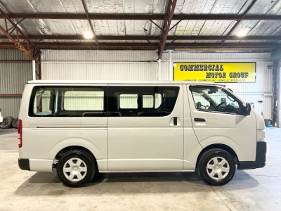 2020 Toyota Hiace 4WD / 6 Seater - NEW YEAR SALE -