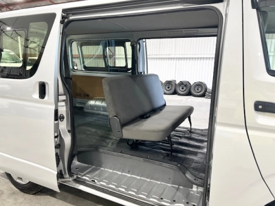 2020 Toyota Hiace 4WD / 6 Seater - NEW YEAR SALE -
