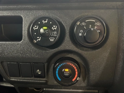 2020 Toyota Hiace 4WD / 6 Seater - NEW YEAR SALE -