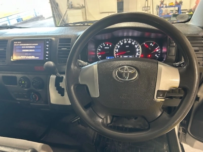 2020 Toyota Hiace 4WD / 6 Seater - NEW YEAR SALE -