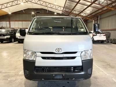 2020 Toyota Hiace 4WD / 6 Seater - NEW YEAR SALE -