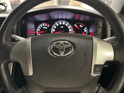 2019 Toyota Hiace **$4000 REDUCED** SHELF & STORAGE Installed -- SUPER LOW 15km --
