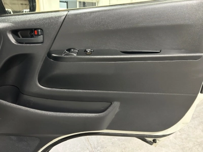 2019 Toyota Hiace **$4000 REDUCED** SHELF & STORAGE Installed -- SUPER LOW 15km --