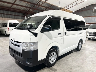 2019 Toyota Hiace **$4000 REDUCED** SHELF & STORAGE Installed -- SUPER LOW 15km --
