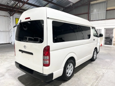 2019 Toyota Hiace **$4000 REDUCED** SHELF & STORAGE Installed -- SUPER LOW 15km --