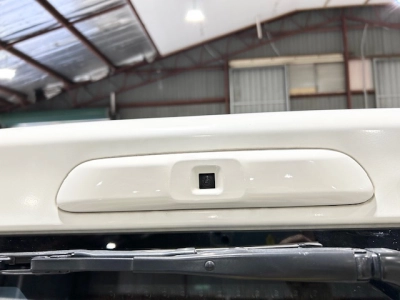 2020 Toyota Hiace FULL OPTION =4X4= 