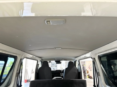 2020 Toyota Hiace FULL OPTION =4X4= 