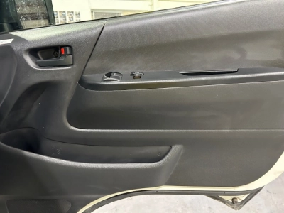 2020 Toyota Hiace FULL OPTION =4X4= 